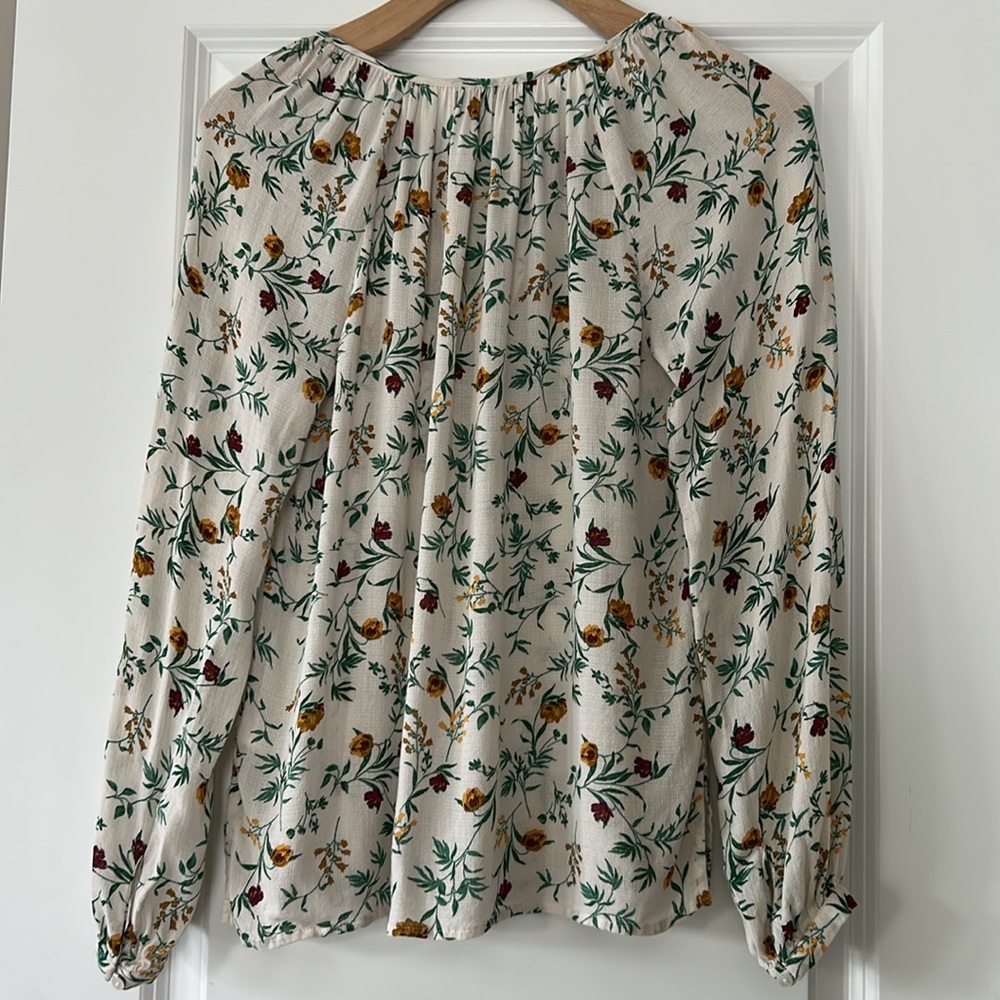 Lucky Brand Beige Floral Print Tie Front Blouse w Buttons, Long Sleeves XS - Picture 8 of 11